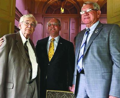 Former Ruston Daily Leader publisher Tom Kelly (left) attends a Louisiana Press Association event in 2019. To his right are Gov. John Bel Edwards and state Senator Jim Fannin of Jonesboro. (Photo by Jerry Pye) Former Ruston Daily Leader publisher Tom Kelly (left) attends a Louisiana Press Association event in 2019. To his right are Gov. John Bel Edwards and state Senator Jim Fannin of Jonesboro. (Photo by Jerry Pye)