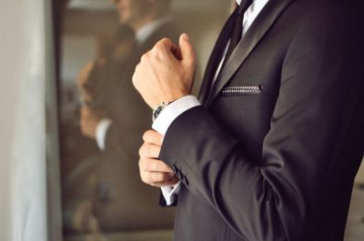 Watch manufacturers — and other smart advertisers — know how to photograph their products. They realize that a photo makes an instant impression on an audience. Watch manufacturers — and other smart advertisers — know how to photograph their products. They realize that a photo makes an instant impression on an audience.